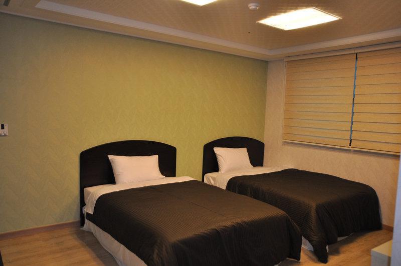 Cloud 9 Hotel 3*